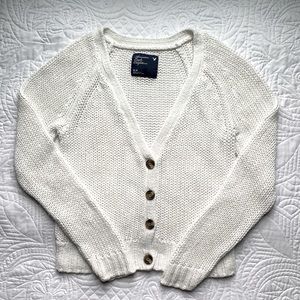 American Eagle Outfitters Women’s White V-Neck Cardigan Sweater SzM